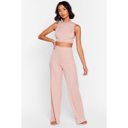 Womens Ensemble De Confort Côtelé Crop Top & Pantalon Large Prends Le Temps De Flemmarder - Nasty Gal - Modalova