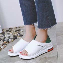 Sandales de grande taille Saison Nouvelles chaussures pour s Étudiants Wild Flat Beach Sandales décontractées - Newchic - Modalova