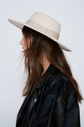 Chapeau Fedora Avec Bande - - One Size - Nasty Gal - Modalova