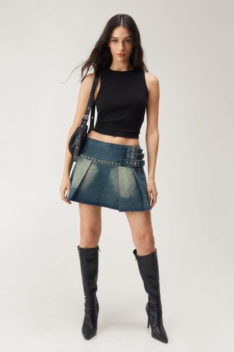 Denim Pleated Buckle Mini Skirt - - 16 - Nasty Gal - Modalova