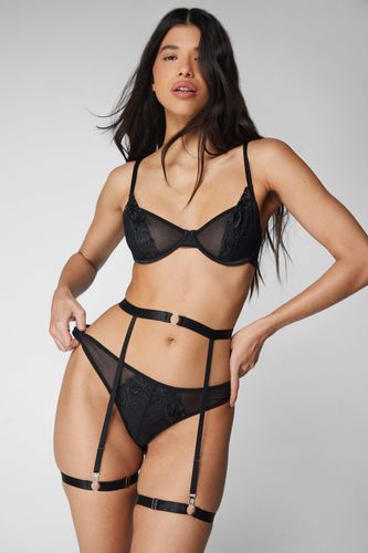 Lace Overlay Underwire O Ring 3Pc Lingerie Set - - L - Nasty Gal - Modalova