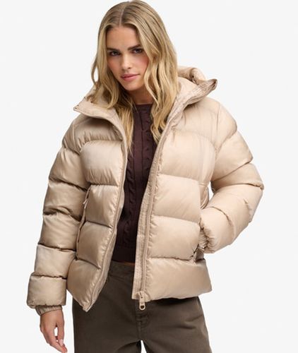Damen Glänzende Steppjacke mit Kapuze - Schmale Passform - Größe: 34 - Superdry - Modalova