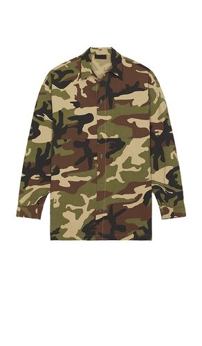 CHEMISE en . Taille S. Also en M, L - Fear of God ESSENTIALS - Modalova