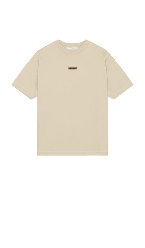 Classic Fit T-Shirt en . Taille L. Also en XL/1X, XXL/2X - Fear of God ESSENTIALS - Modalova