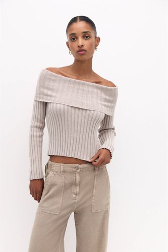 Pull Bardot En Maille Côtelée - Pull&Bear - Modalova