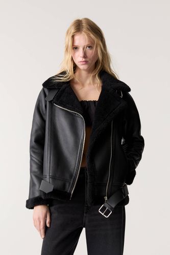 Blouson Double Face En Similicuir - Pull&Bear - Modalova