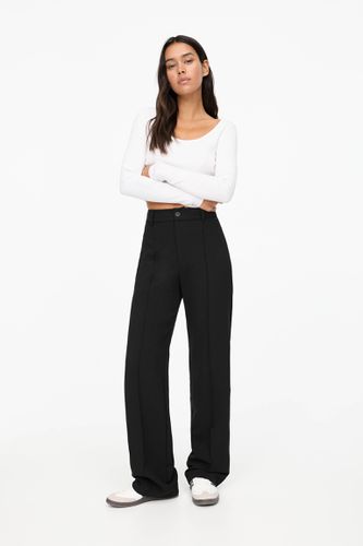 Pantalon Habillé Nervure - Pull&Bear - Modalova