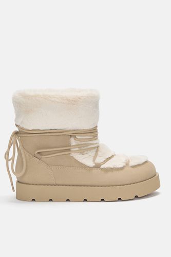 Bottes En Fausse Fourrure Doublées - Pull&Bear - Modalova