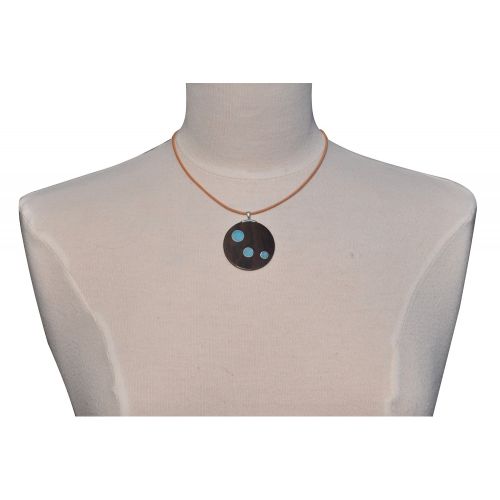 Collier Fil de Cuir Marron et Pendentif Disque en Bois et Larim - LES POULETTES BIJOUX - Modalova