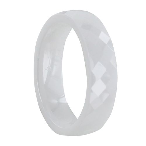 Bague Anneau Large Céramique Blanche Facettée - 6mm - taille 56 - LES POULETTES BIJOUX - Modalova