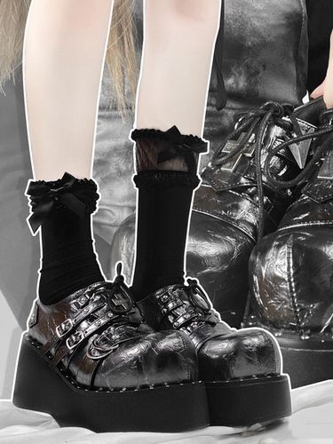 Chaussures Gothiques Lolita Rivet Noirs Plateforme En Cuir PU Mtallis Escarpins Lolita - Milanoo FR - Modalova