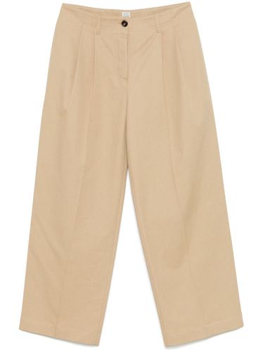 Organic Cotton Chino Trousers - TOTEME - Modalova