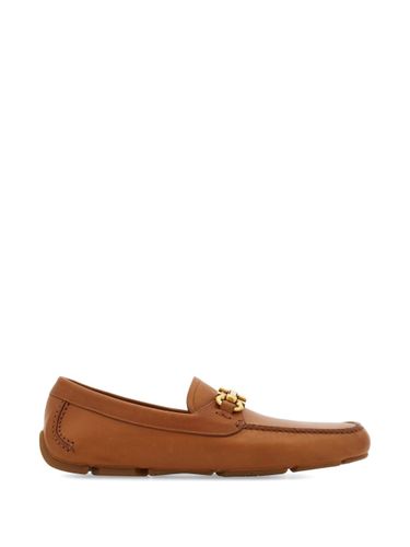 Ferragamo Leather Driver Shoes - Ferragamo - Modalova