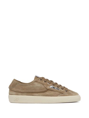 Windscape Low Sneakers - AUTRY WINDSCAPE - Modalova