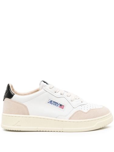 AUTRY Medalist Low Sneakers - AUTRY - Modalova