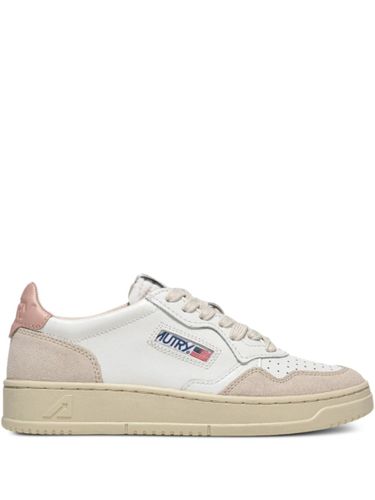 AUTRY Medialist Low Sneakers - AUTRY - Modalova