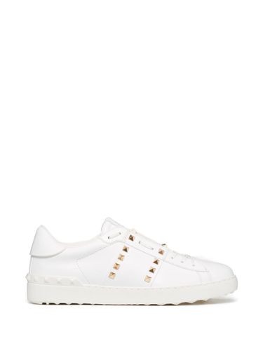 Rockstud Untitled Leather Sneakers - Valentino Garavani - Modalova