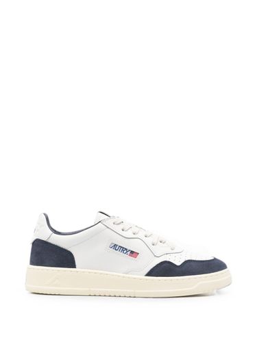 AUTRY Medialist Low Sneakers - AUTRY - Modalova