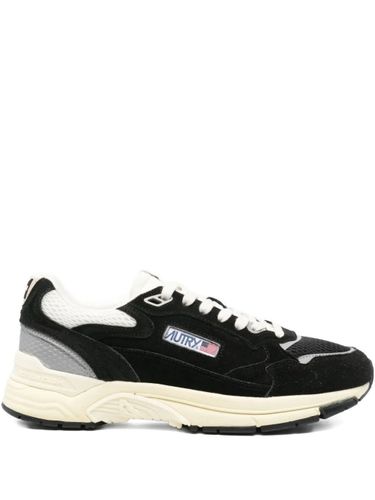 AUTRY Hyperway Low Sneakers - AUTRY - Modalova