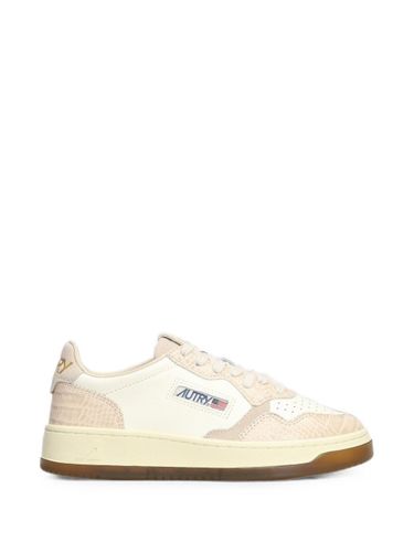 AUTRY Medialist Low Sneakers - AUTRY - Modalova