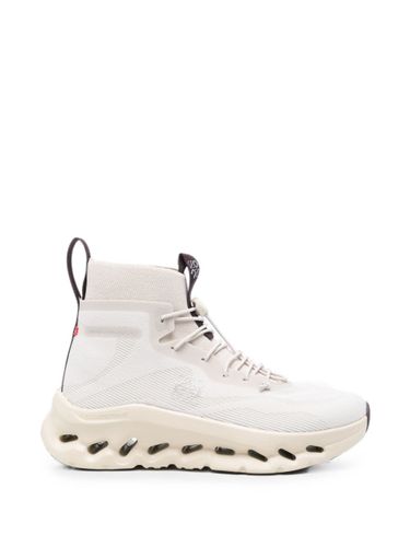 LOEWE X ON Cloudtilt Hi Sneakers - LOEWE X ON - Modalova
