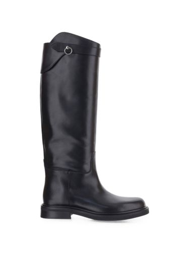 POEVE Fibi Leather Boots - POEVE - Modalova