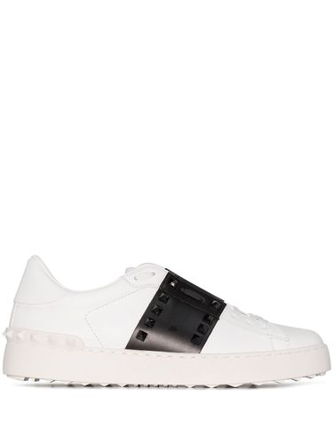 Rockstud Untitled Leather Sneakers - Valentino Garavani - Modalova