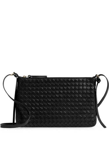 Piccolo Medium Leather Pouch - Bottega Veneta - Modalova