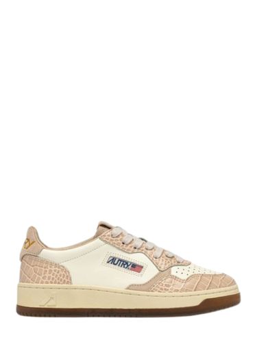 AUTRY Medialist Low Sneakers - AUTRY - Modalova