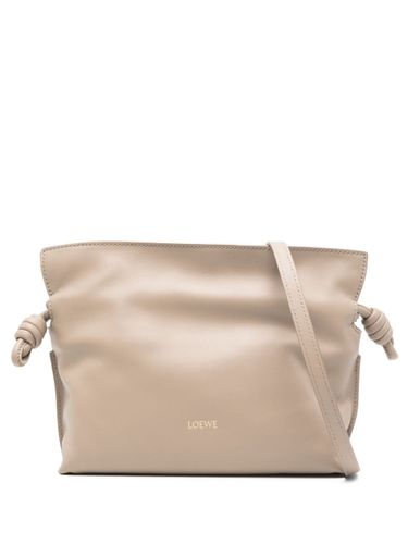 Loewe Flamenco Mini Leather Clutch - Loewe - Modalova