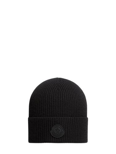 Moncler Logo Wool Beanie - Moncler - Modalova