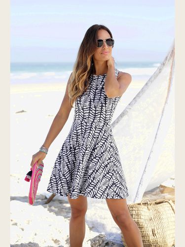 Robe de plage robe d'été forme patineuse - - Beachtime - Modalova