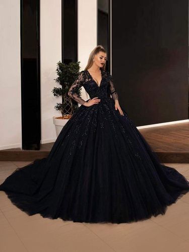 Robes de mariée A-ligne manches longues en dentelle avec train Robe de mariée Personnalisation gratuite - milanoo.com - Modalova