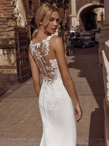 Robe de mariée vintage col en V sans manches taille naturelle tissu satiné longueur au sol dentelle robes traditionnelles pour mariée - milanoo.com - Modalova