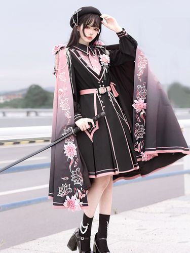 Poncho Lolita militaire Chaînes en polyester Brodé imprimé floral Vêtements d\'extérieur Lolita - milanoo.com - Modalova