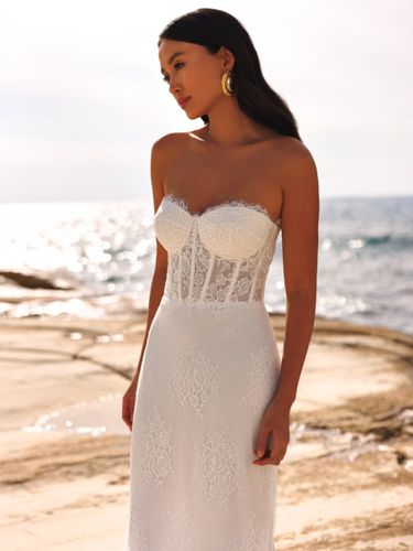 Robes de mariée longueur au sol sans manches en dentelle sans bretelles - milanoo.com - Modalova