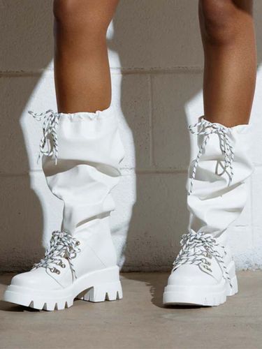 Bottes blanches mi-mollets bottes plates à lacets et bout rond - milanoo.com - Modalova