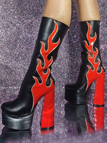 Bottes sexys avec motif flamme brodé chaussures à plateforme et talon compensé pour la scène rock - milanoo.com - Modalova