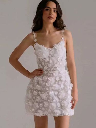 Robe de mariée courte à col en cœur et sans manches - milanoo.com - Modalova