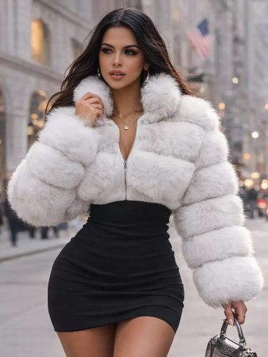 Manteaux en fausse fourrure écologiques vestes courtes d'hiver en peluches 2026 - milanoo.com - Modalova