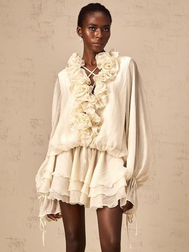 Robe mini à volants superposés - Robe patineuse bohème à manches lanternes col en V fleuri et short assorti - Fête de printemps 2026 - milanoo.com - Modalova