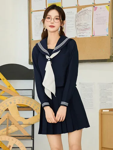 Ensemble Lolita JK d'uniforme scolaire japonais : T-shirt marin à manches longues foncé et jupe courte - milanoo.com - Modalova
