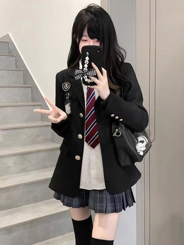 Ensemble Lolita JK d'uniforme scolaire japonais manteau à carreaux noirs à manches longues et jupe plissée - milanoo.com - Modalova