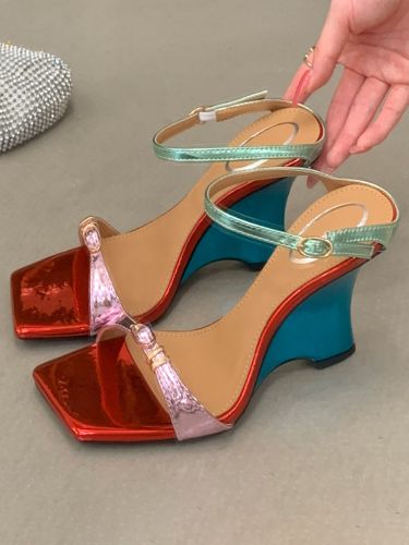 Sandales compenséess bout ouvert boucle talon compensé - milanoo.com - Modalova