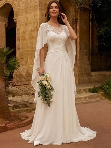 Robe de mariée bohème en dentelle col bijou manches longues et traîne en mousseline de soie - milanoo.com - Modalova