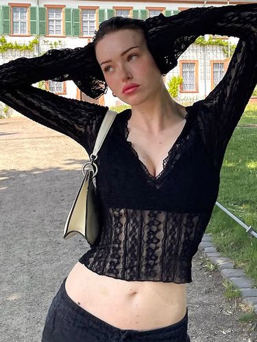 Chemisier court et ajusté en dentelle transparente à décolleté plongeant et manches évasées orné d'un feston en V - milanoo.com - Modalova