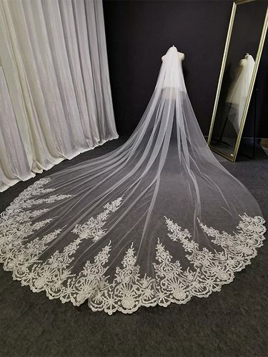 Voile de mariée classique en tulle à deux niveaux et bords finis - milanoo.com - Modalova