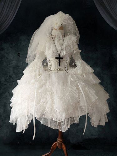 Robe Lolita gothique blanche style petite sorcière manches longues une pièce à volants - milanoo.com - Modalova