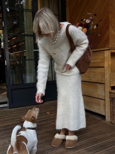 Ensemble deux pièces en maille duveteuse : pull à manches longues et jupe midi - milanoo.com - Modalova