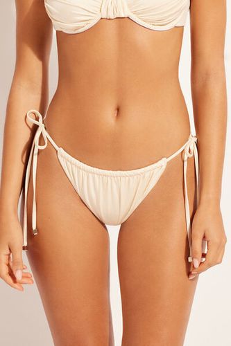 Brazilian String Swimsuit Bottom Shiny Satin Woman Size S - Calzedonia - Modalova